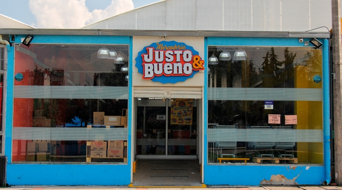 Local de Justo & Bueno Local de Justo & Bueno