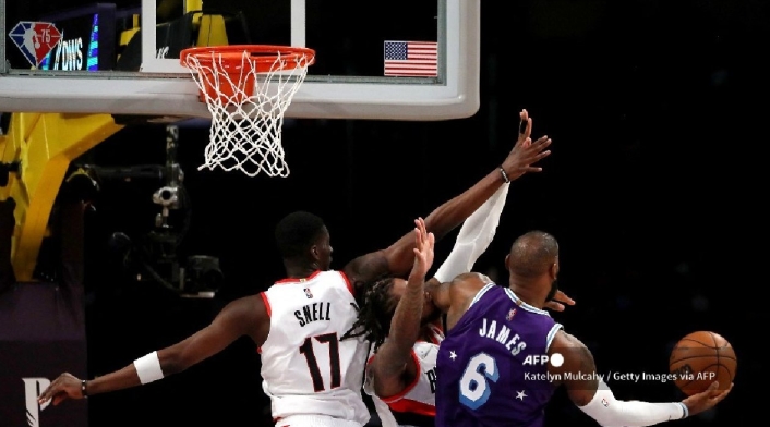 Lakers vs Trail Brazers