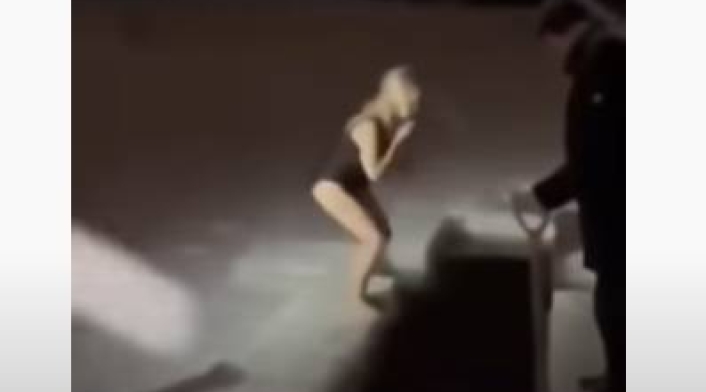 Por hacer un ritual, mujer murió ahogada tras sumergirse en agujero de hielo