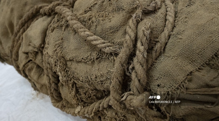 Arqueólogos presentan momias precolombinas de niños sacrificados