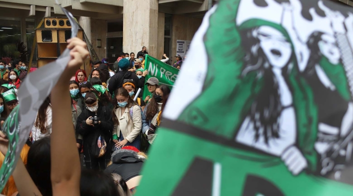Aborto en Colombia: Despenalización discutida por Corte Constitucional