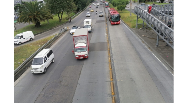 Autopista Norte Autopista Norte cerca a la calle 127
