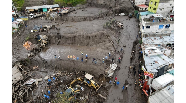 Avalancha en Ecuador deja 24 muertos