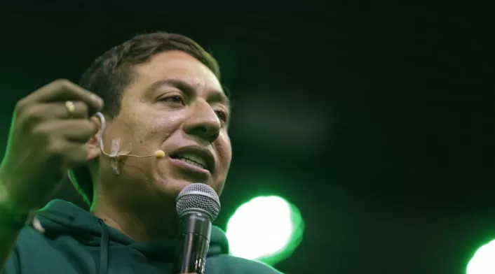 Carlos Amaya Carlos Amaya, precandidato de la Coalición Centro Esperanza