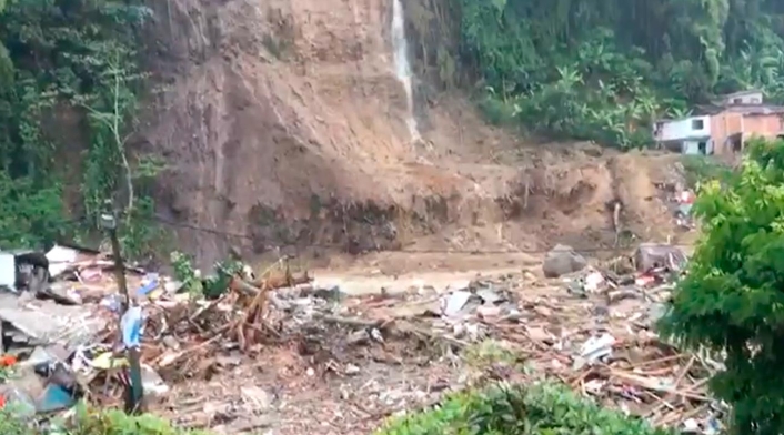 Deslizamiento en Pereira deja varias viviendas sepultadas y al menos 8 muertos. Deslizamiento en Pereira
