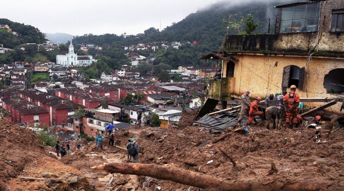 Inundación en Brasil deja al menos 38 muertos