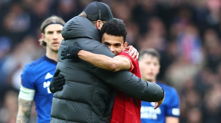 Jurgen Klopp y Luis Díaz