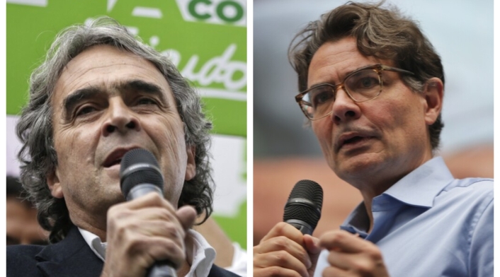 Sergio Fajardo y Alejandro Gaviria Sergio Fajardo y Alejandro Gaviria se lanzan pullas en la Centro Esperanza.