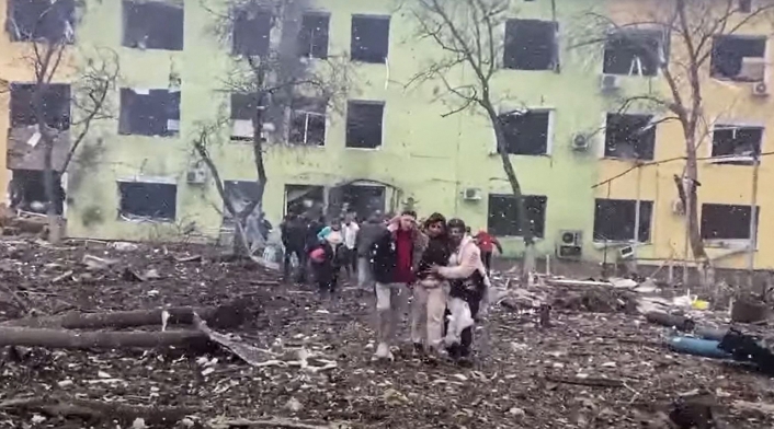 Hospital infantil de Mariúpol, bombardeado por los rusos