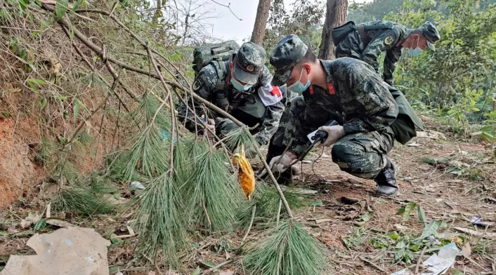 Accidente de avión en China dejó 132 muertos.