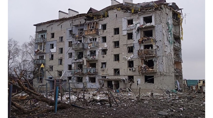 Bombardeo ruso en Ucrania a zona residencial