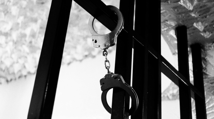 Capturan a pareja que intentó vender a sus hijas por redes sociales Capturan a pareja que intentó vender a sus hijas por redes sociales