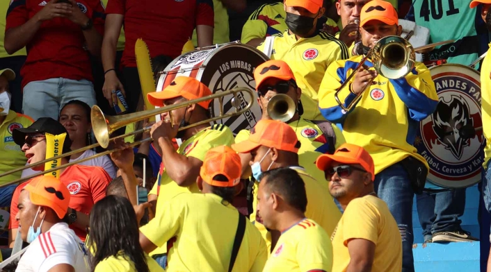 Colombia vs Bolivia estadio metropolitano