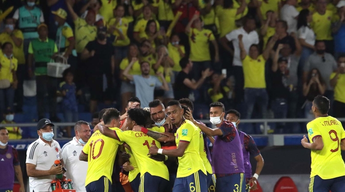 Colombia vs Bolivia estadio metropolitano