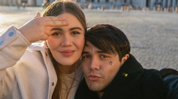 Yeferson Cossio y Cintia Cossio