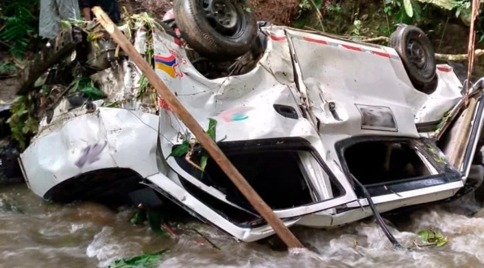 Accidente en vía Antioquia - Chocó deja varios heridos Accidente en vía Antioquia - Chocó