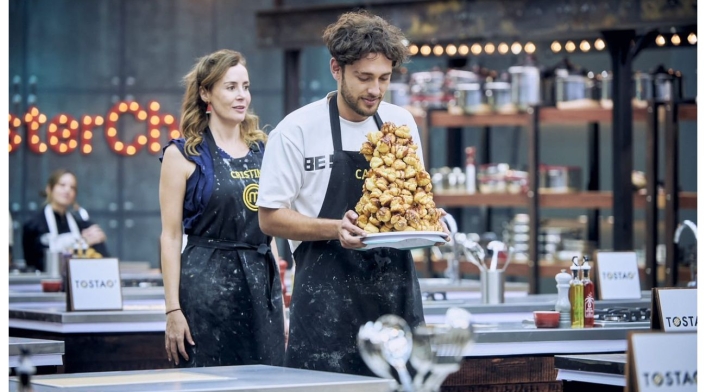 Carlos Báez y Cristina Campuzano en MasterChef Carlos Báez y Cristina Campuzano en MasterChef