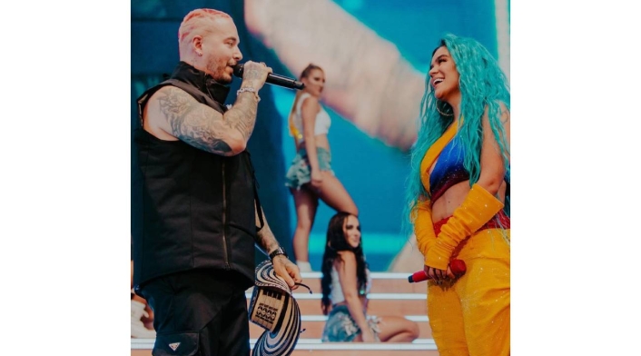 J Balvin y Karol G en Coachella J Balvin y Karol G en Coachella