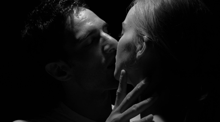 Beso apasionado Beso apasionado
