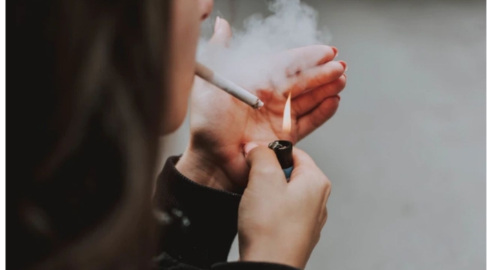 Cigarrillo-fumar Escopolamina puede ser suministrada en cigarrillos