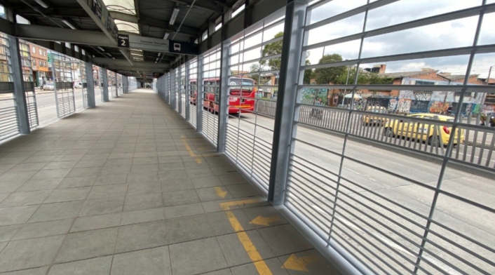 Estación TransMilenio Biblioteca- Tintal Estación TransMilenio Biblioteca- Tintal