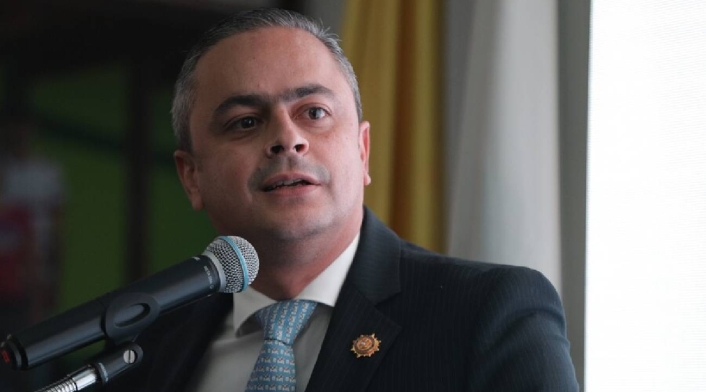 Juan Camilo Restrepo Gómez, alcalde (e) de Medellín Juan Camilo Restrepo Gómez, alcalde (e) de Medellín