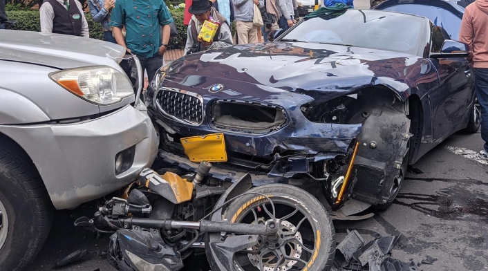 Accidente contra ladrones en moto Accidente contra ladrones en moto