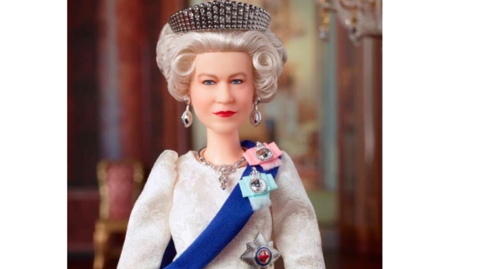 Reina Isabel Barbie Reina Isabel como Barbie