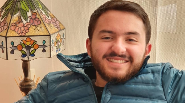 Felipe Martínez Moreno de 21 años salió de su casa este jueves 16 de junio rumbo a la universidad EAN pero no llegó al plantel educativo y tampoco ha regresado a su casa.
