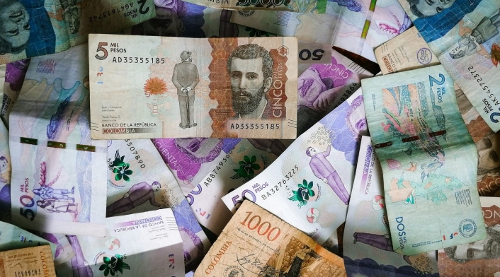 Dinero Dinero