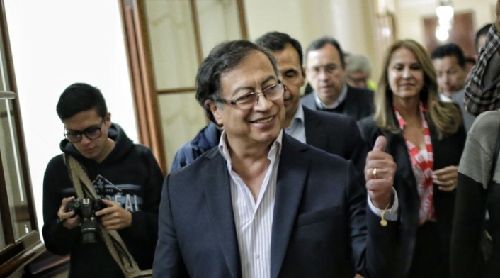 Gustavo Petro logra alianzas para su gobierno Gustavo Petro logra alianzas para su gobierno