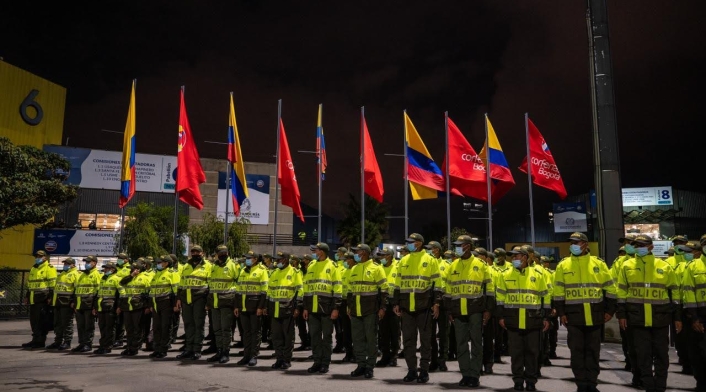 Policías - imagen de referencia Policías - imagen de referencia