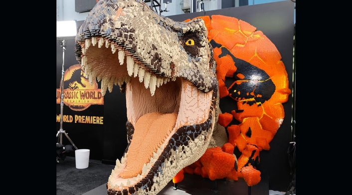 Escultura de dinosaurio para Jurassic World Dominion Escultura de Jurassic World Dominion
