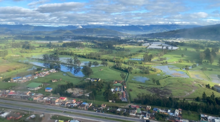 Río Bogotá desbordado en Cundinamarca