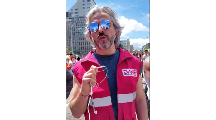 Director del Dane marcha orgullo LGBTIQ