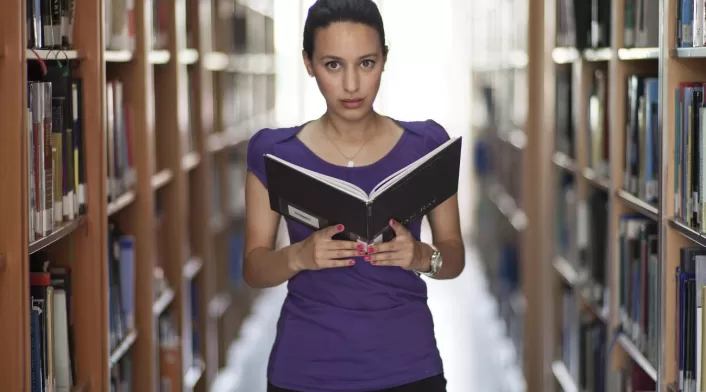 Becas, estudiante, leer, lectura
