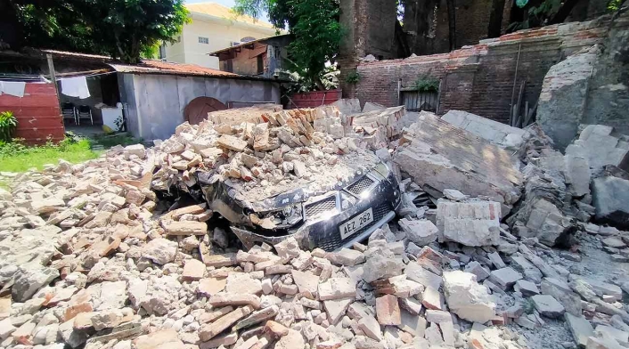 Sismo en Filipinas deja al menos cuatro muertos Sismo en Filipinas deja al menos cuatro muertos