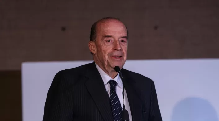 Álvaro Leyva Álvaro Leyva