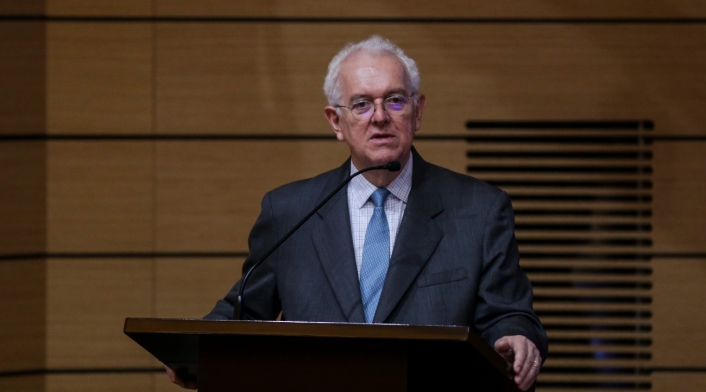 José Antonio Ocampo, ministro de Hacienda José Antonio Ocampo, ministro de Hacienda