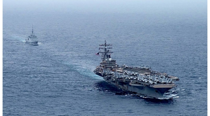 Portaaviones "USS Ronald Reagan" Portaaviones "USS Ronald Reagan"