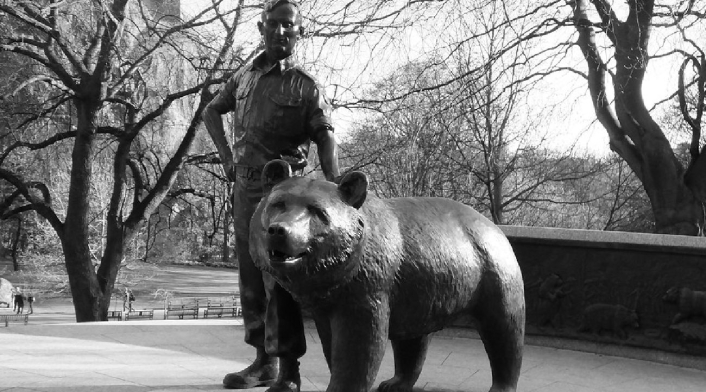Wojtek el oso soldado Estatua de Wojtek el oso soldado