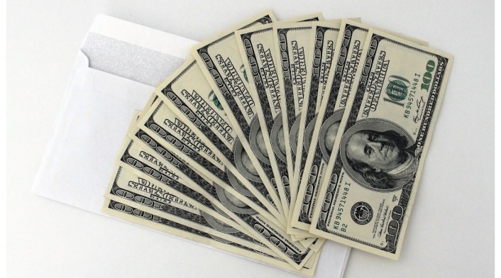 ¿Cuál es el lado positivo de un precio del dólar alto? ¿Cuál es el lado positivo de un precio del dólar alto?