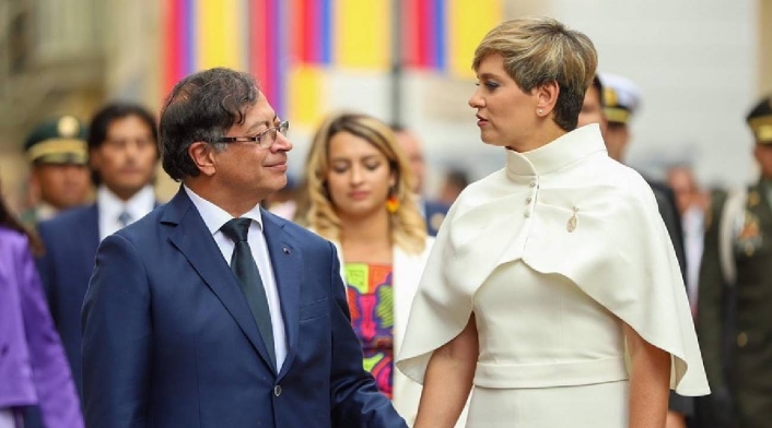 Gustavo Petro y Verónica Alcocer