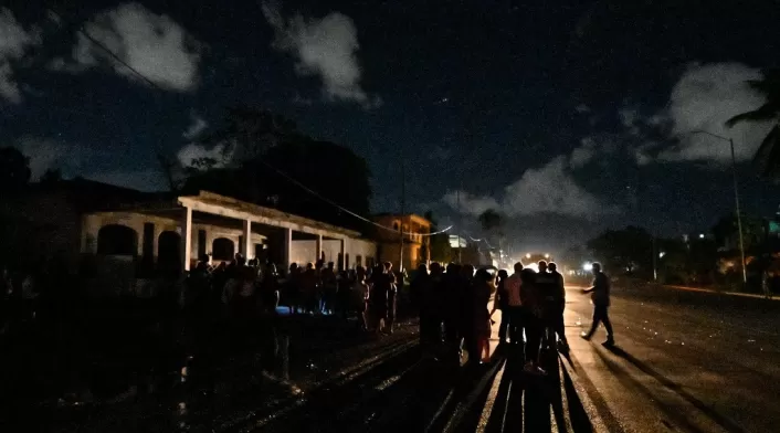 Apagón en Cuba tras el paso del huracán Ian