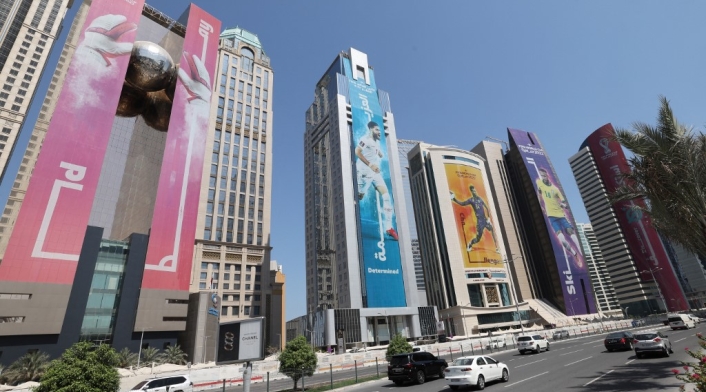 Una calle de Doha a pocos días del inicio del mundial de Qatar 2022