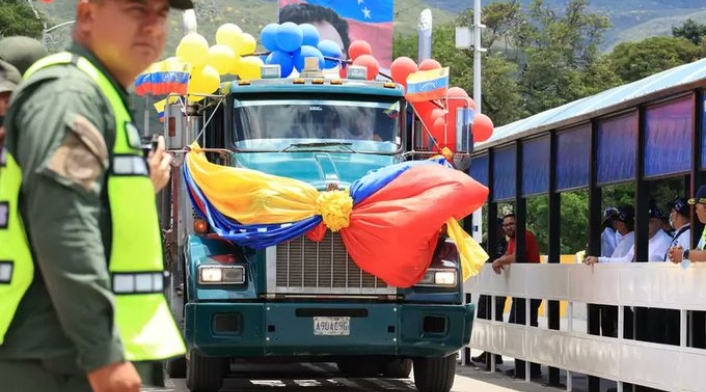 Apertura de la frontera: Comerciantes en Cúcuta reportan aumento en ventas Vehículos de Carga en zona de frontera de Colombia y Venezuela