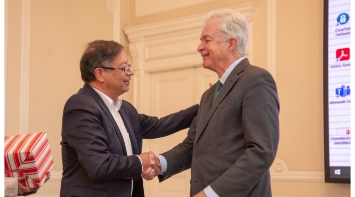 Gustavo Petro y William Burns Gustavo Petro y William Burns