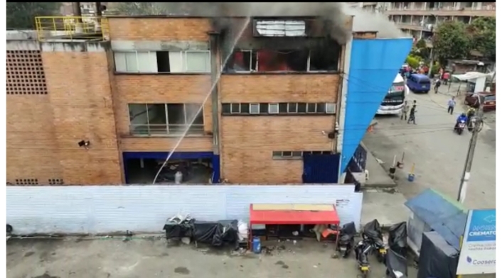 Incendio en Medellín Incendio en Medellín