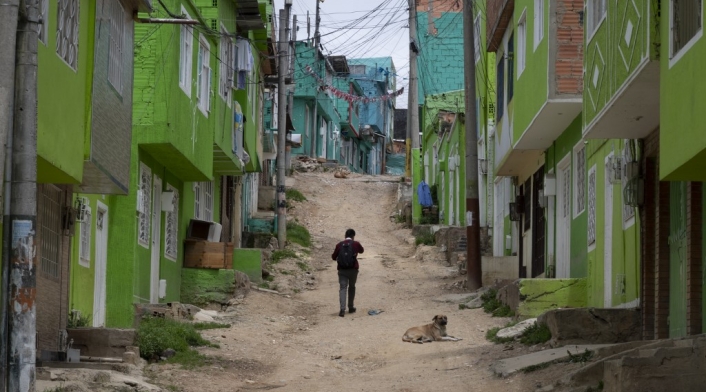 Considerable aumento de la pobreza en Colombia en 2020 Considerable aumento de la pobreza en Colombia en 2020