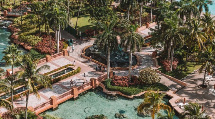 Vista interna del Atlantis Paradise Island en Bahamas
